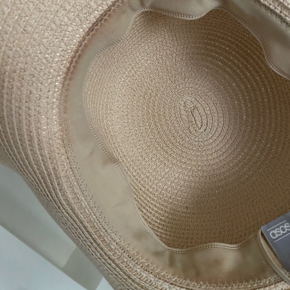 ASOS oversized floppy hat - Picture 6 of 7